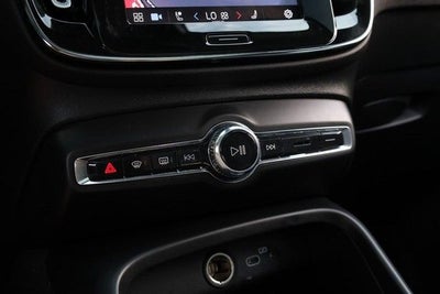 2023 Volvo XC40 Ultimate