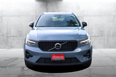 2023 Volvo XC40 Ultimate