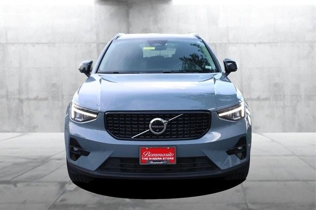 2023 Volvo XC40 Ultimate
