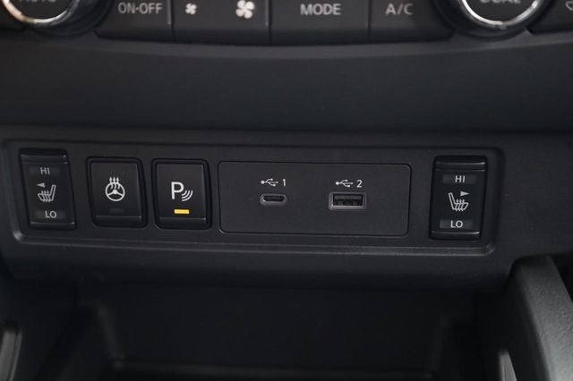 2026 Nissan Frontier Crew Cab SV