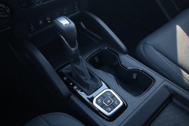 2027 Nissan Frontier Crew Cab SV