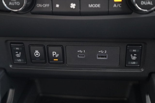 2027 Nissan Frontier Crew Cab SV