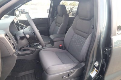2027 Nissan Frontier Crew Cab SV