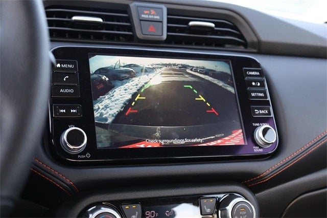 2025 Nissan Versa SR