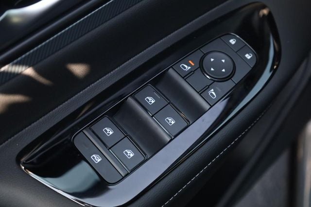 2027 Nissan Murano Dark Armor