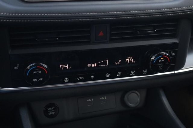 2026 Nissan Rogue Dark Armor™