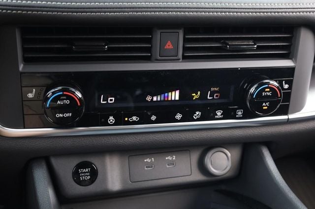 2026 Nissan Rogue Dark Armor™