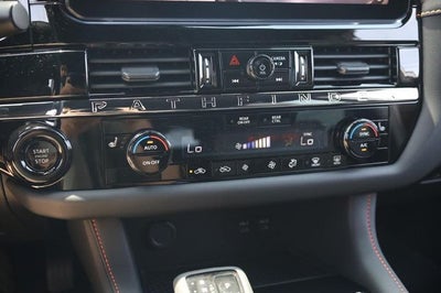 2026 Nissan Pathfinder Rock Creek®
