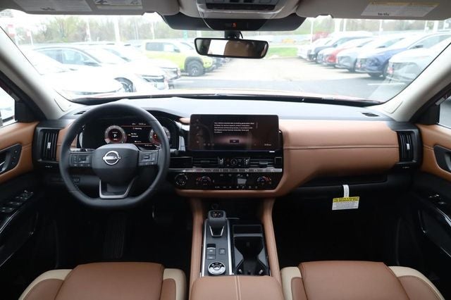 2026 Nissan Pathfinder Platinum