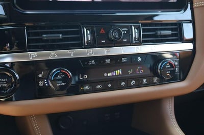 2026 Nissan Pathfinder Platinum