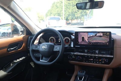 2026 Nissan Pathfinder Platinum