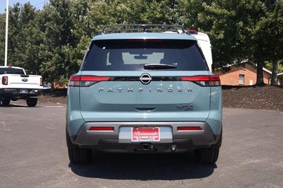 2026 Nissan Pathfinder Platinum