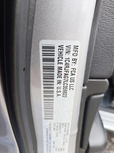 2020 Jeep Grand Cherokee Altitude