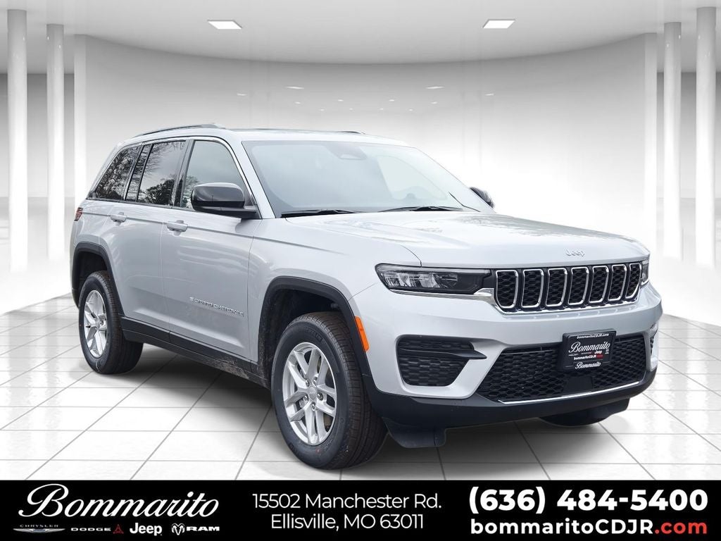 2026 Jeep Grand Cherokee Laredo