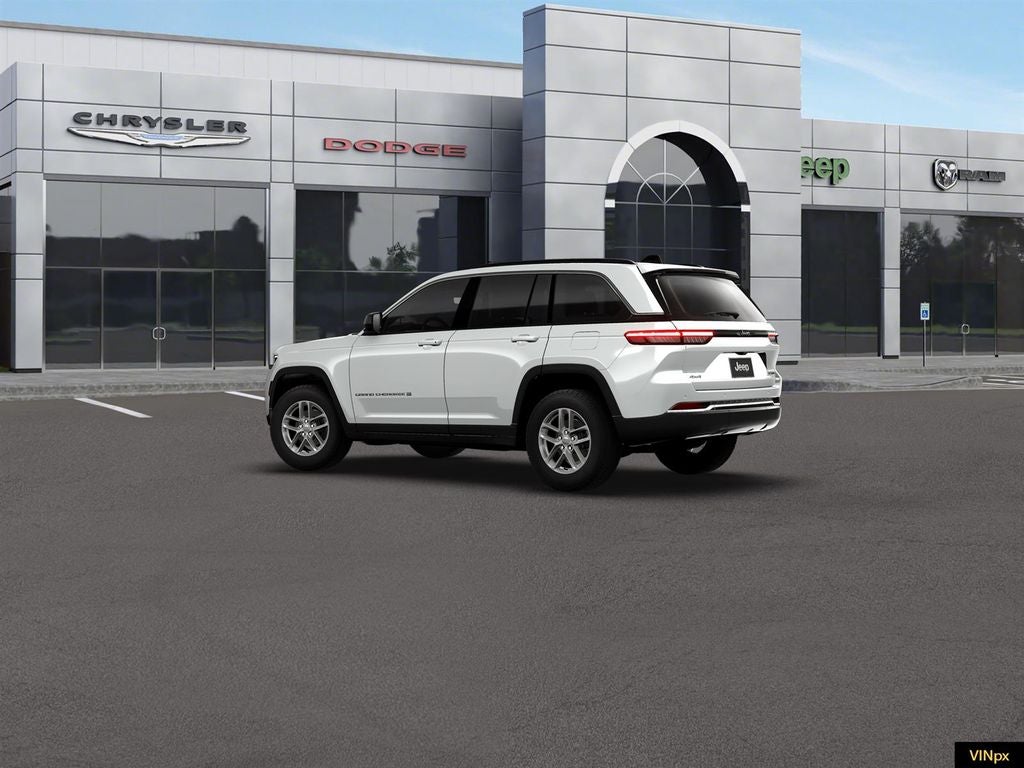 2026 Jeep Grand Cherokee Laredo