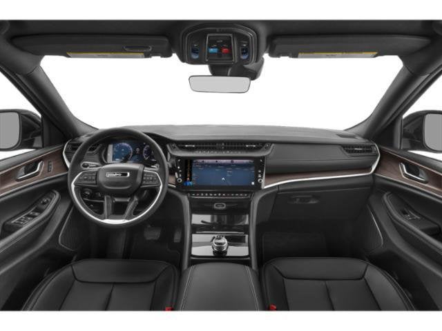 2027 Jeep Grand Cherokee Altitude