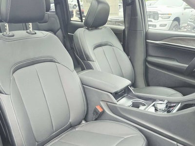2027 Jeep Grand Cherokee Limited Reserve