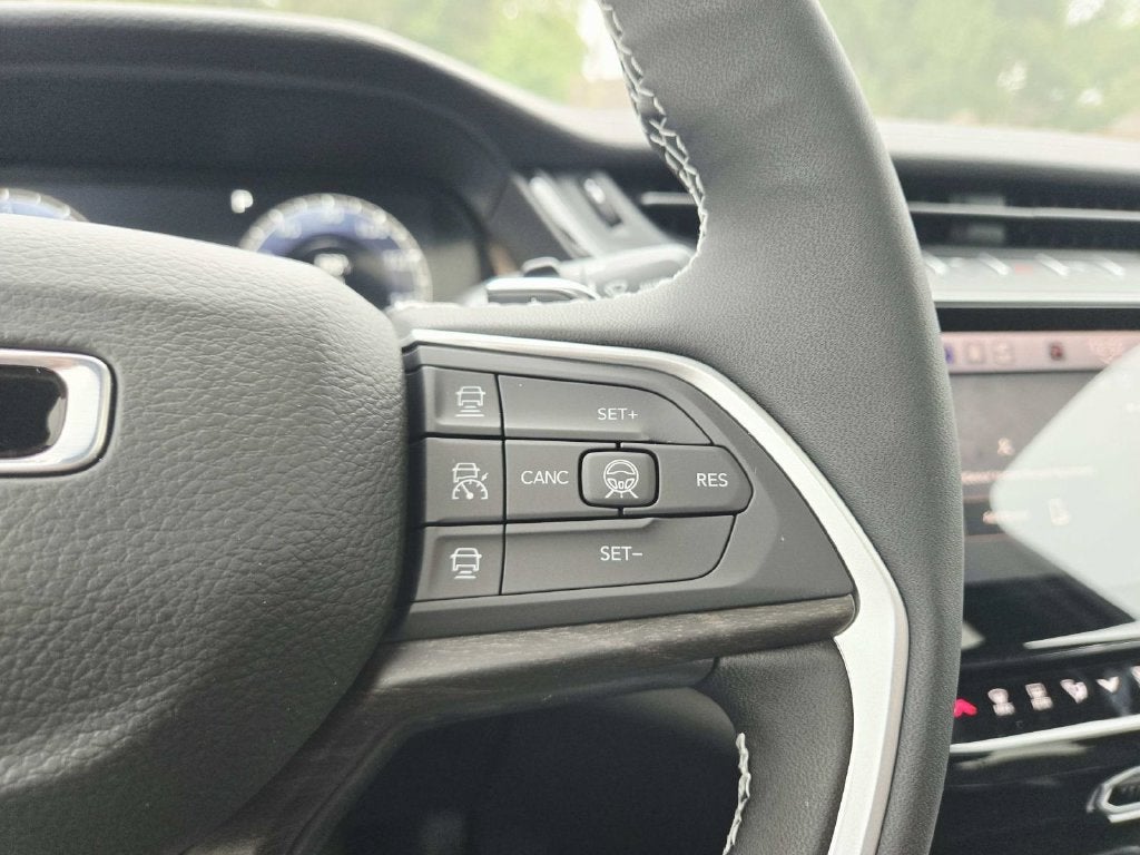 2027 Jeep Grand Cherokee Limited Reserve