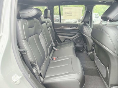 2027 Jeep Grand Cherokee Limited