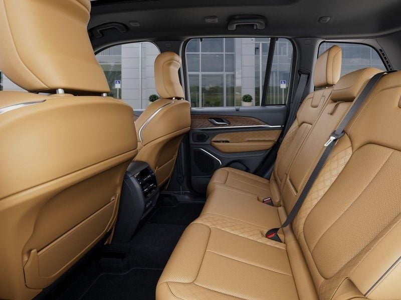 2025 Jeep Grand Cherokee Summit