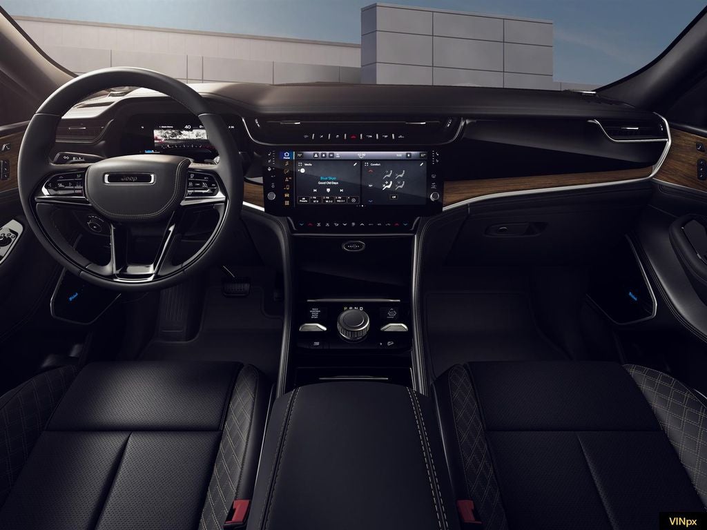 2026 Jeep Grand Cherokee Summit