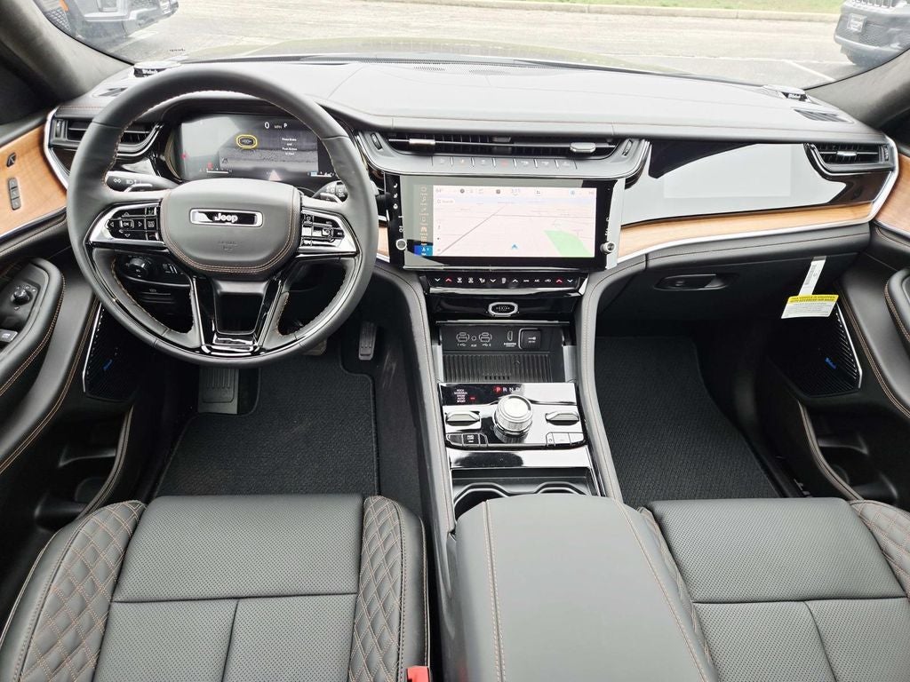 2026 Jeep Grand Cherokee Summit