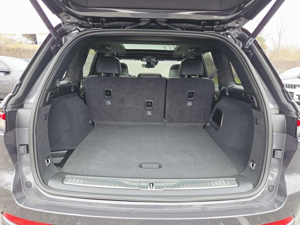 2026 Jeep Grand Cherokee Summit