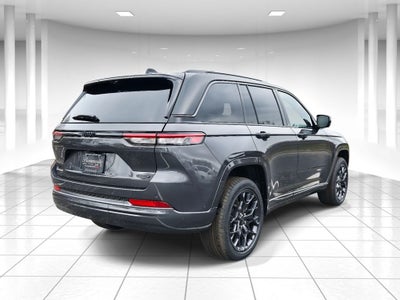 2026 Jeep Grand Cherokee Summit