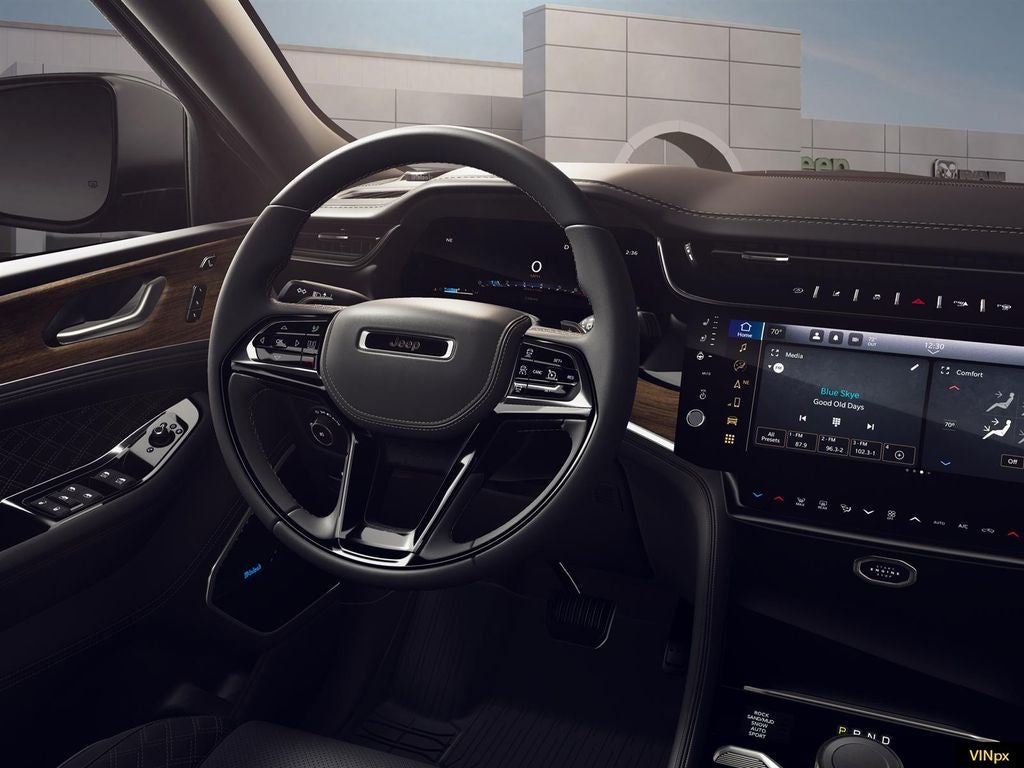 2026 Jeep Grand Cherokee Summit