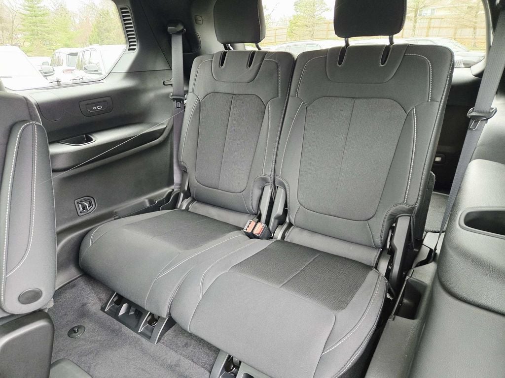 2026 Jeep Grand Cherokee L Laredo