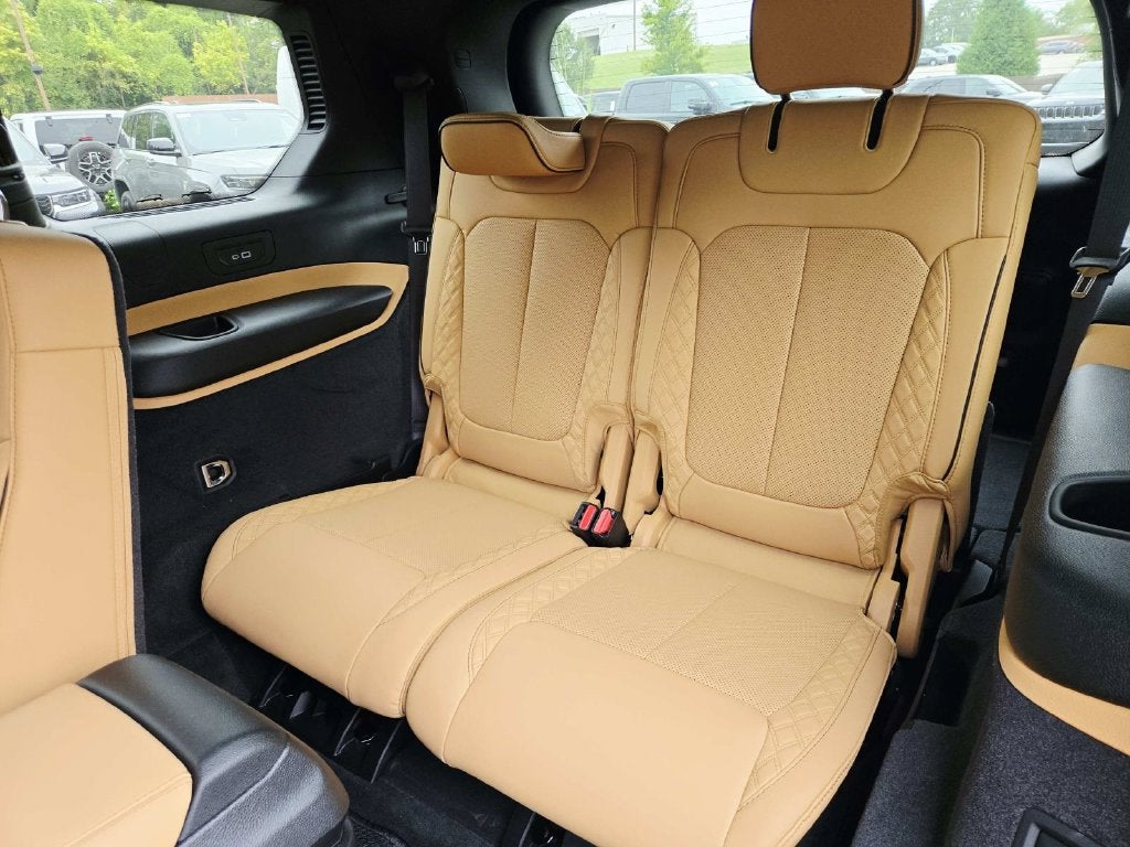 2027 Jeep Grand Cherokee L Summit