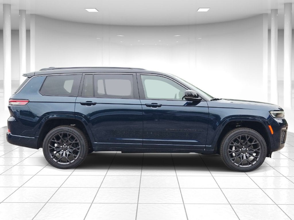 2027 Jeep Grand Cherokee L Summit
