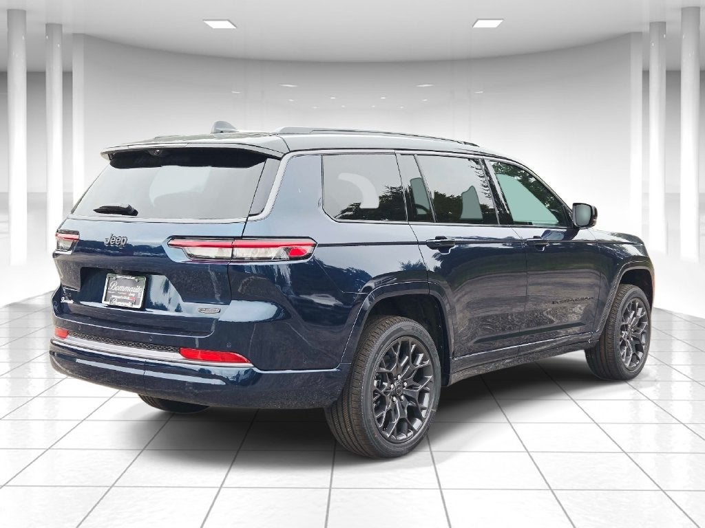 2027 Jeep Grand Cherokee L Summit