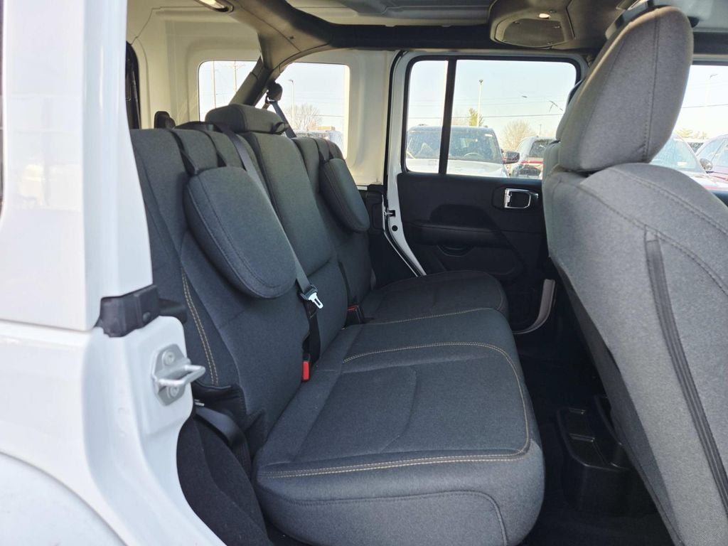 2025 Jeep Wrangler Sahara 4xe