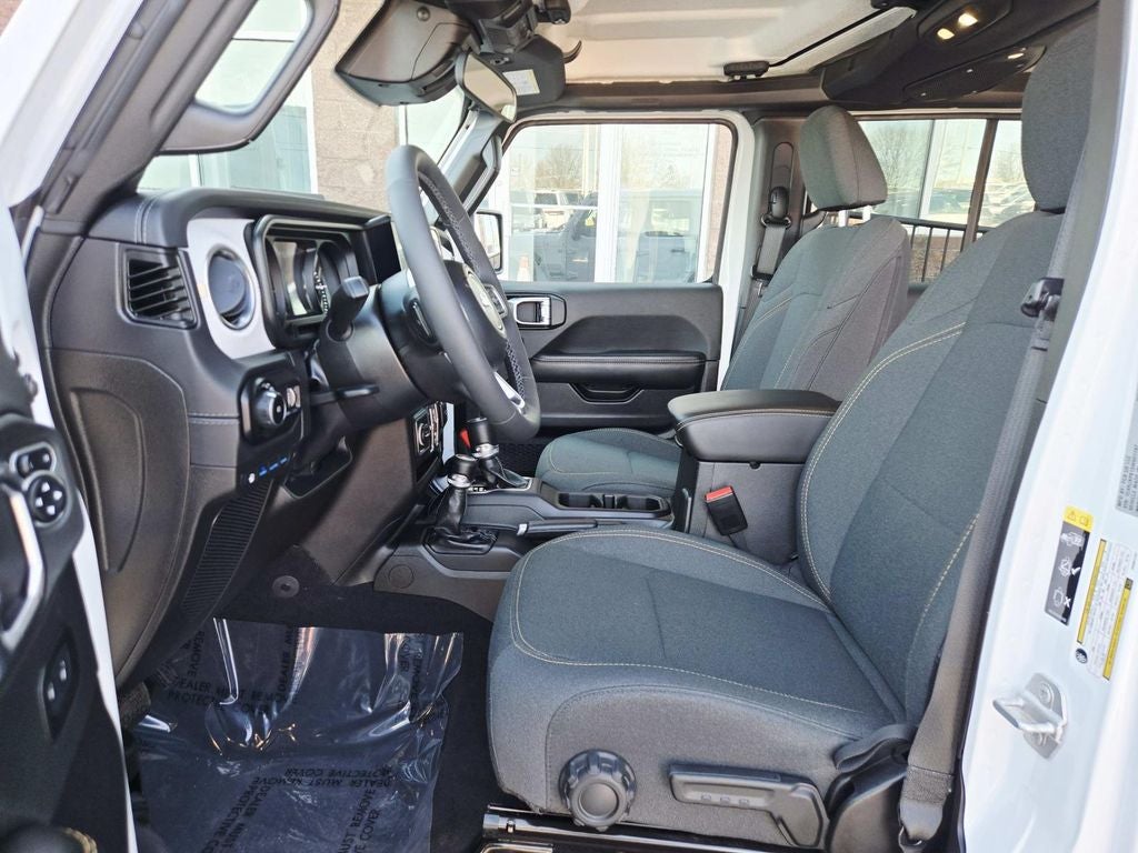 2025 Jeep Wrangler Sahara 4xe