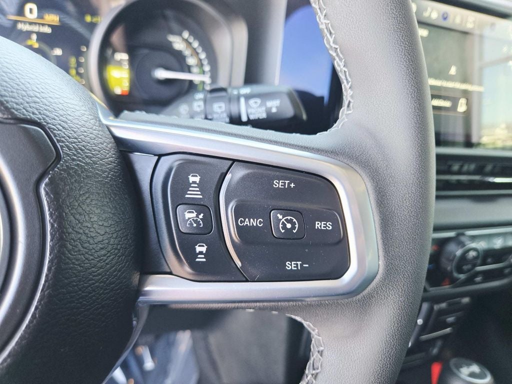 2025 Jeep Wrangler Sahara 4xe