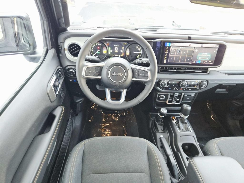 2025 Jeep Wrangler Sahara 4xe