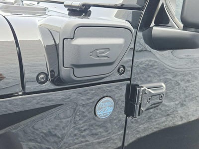 2025 Jeep Wrangler Sahara 4xe