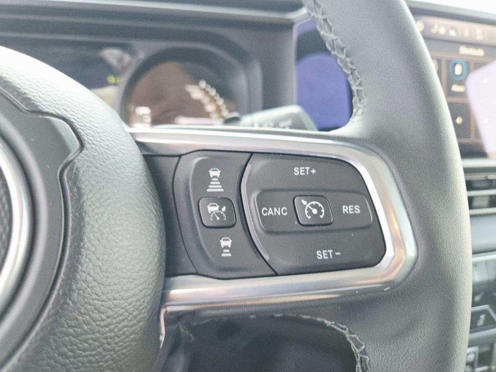 2025 Jeep Wrangler Sahara 4xe