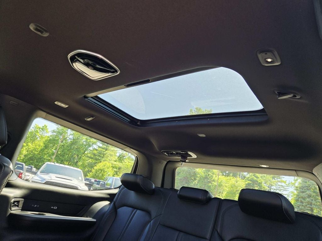 2026 Jeep Grand Wagoneer Limited Reserve