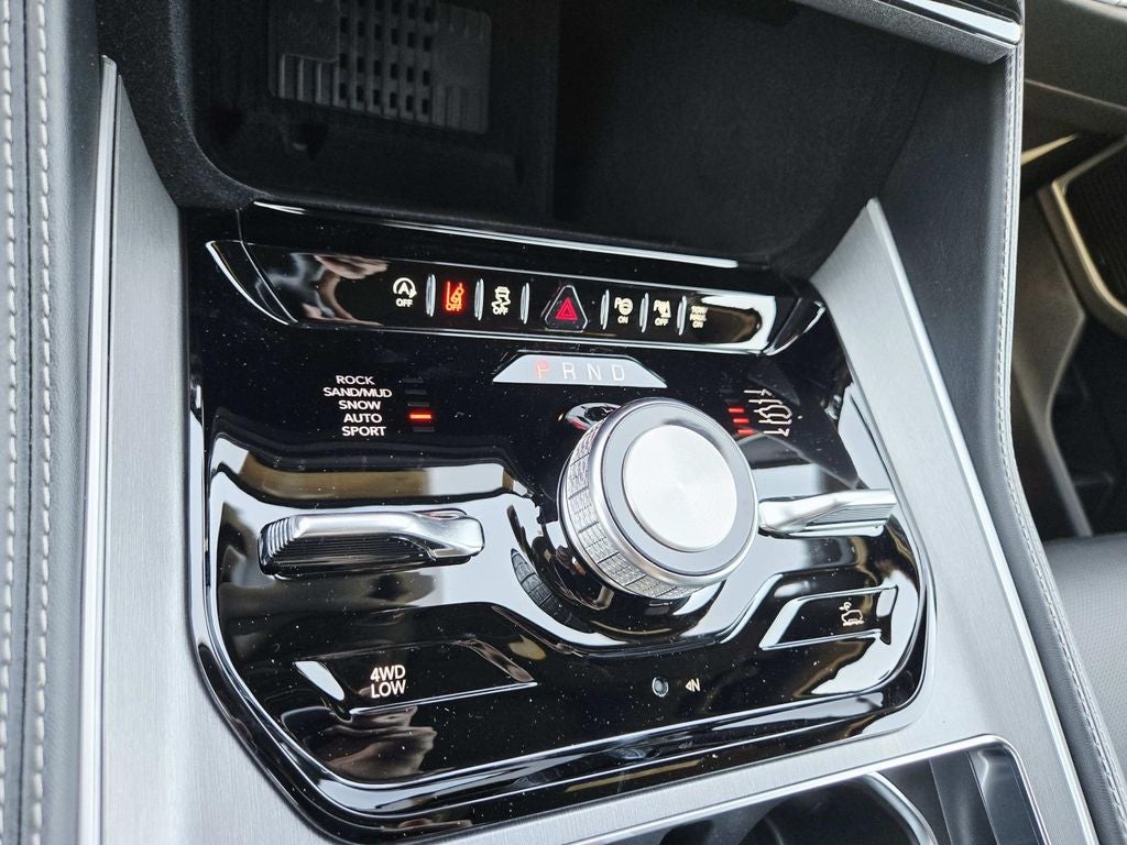 2026 Jeep Grand Wagoneer Limited Reserve