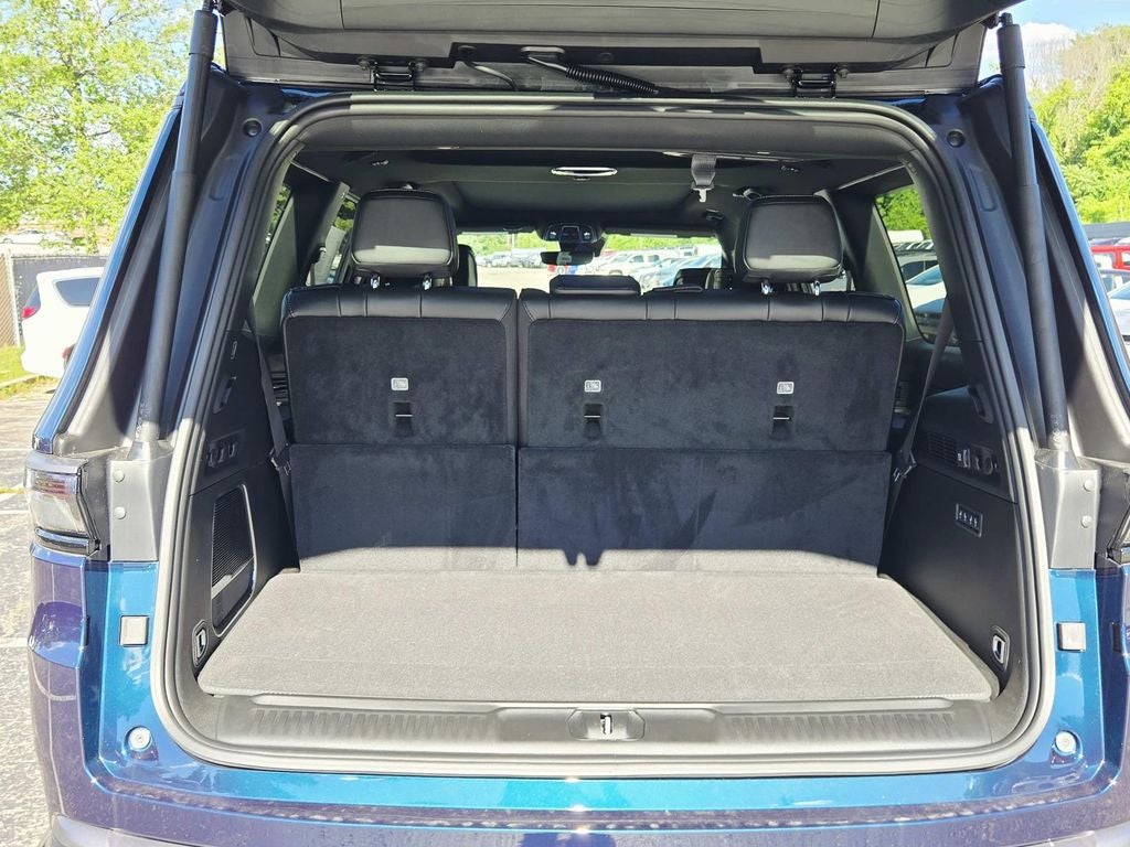 2026 Jeep Grand Wagoneer Limited Reserve