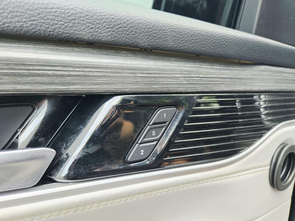 2023 Jeep Wagoneer Series III