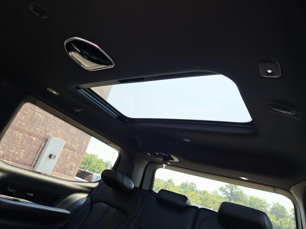 2026 Jeep Grand Wagoneer Summit Obsidian