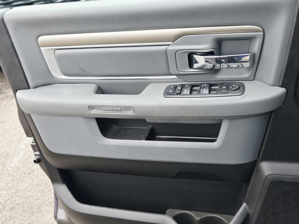 2019 RAM 1500 Classic SLT