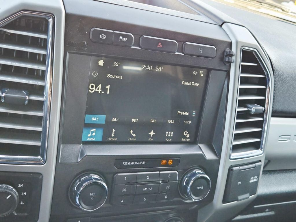 2017 Ford F-350SD Lariat