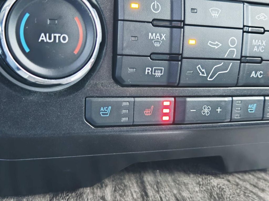 2017 Ford F-350SD Lariat