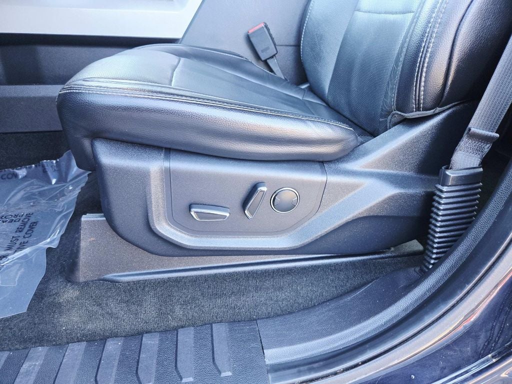 2017 Ford F-350SD Lariat