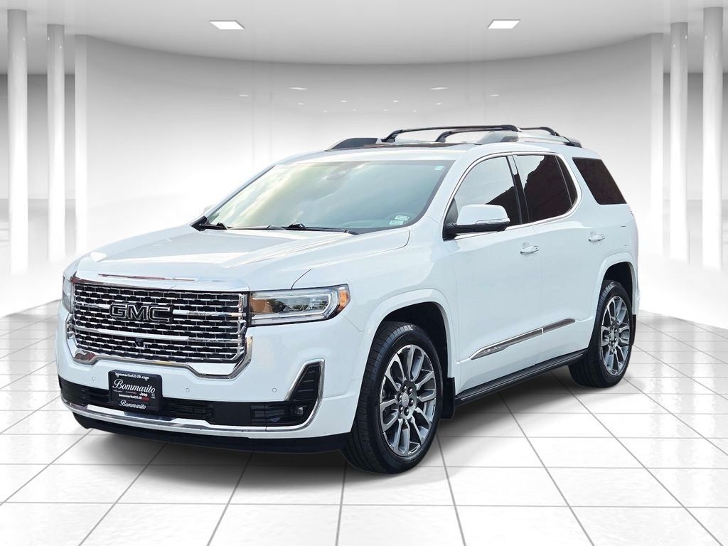 2023 GMC Acadia Denali