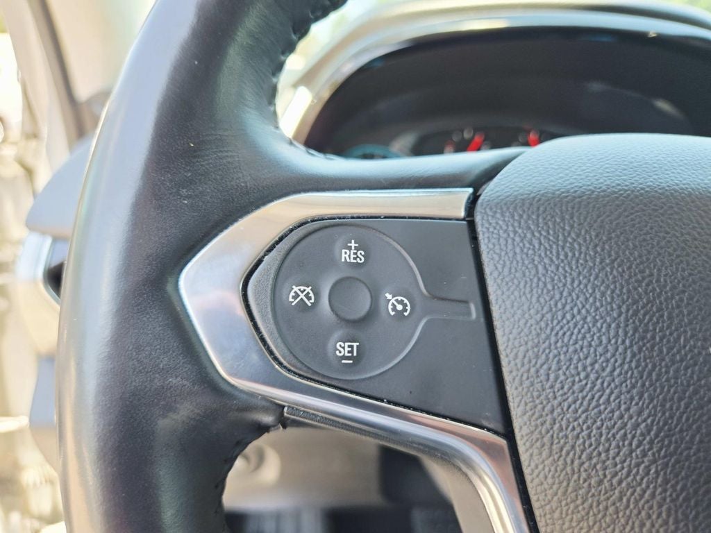 2018 Chevrolet Traverse LT Cloth w/1LT